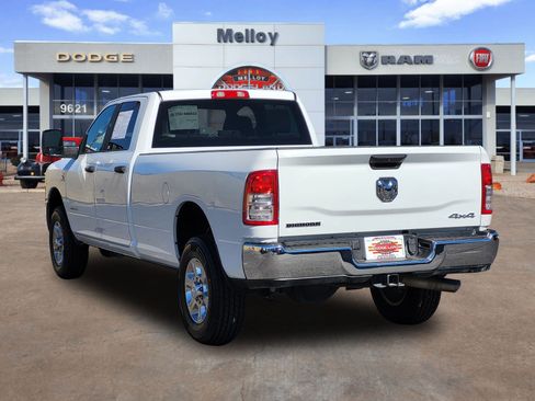Used 2024 RAM 3500 Big Horn AWD/4WD image 3
