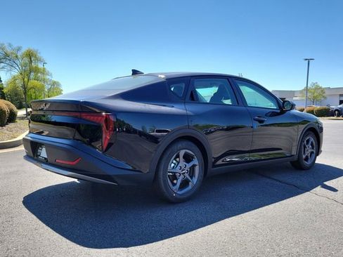 New 2026 Kia K4 FWD image 4