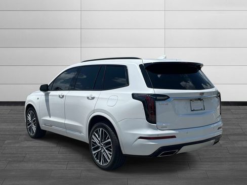 Certified 2024 Cadillac XT6 Sport w/ LPO, Floor Liner Package AWD/4WD image 3