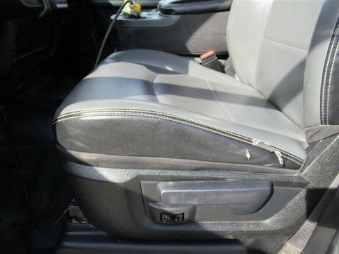 Used 2022 RAM 3500 Tradesman w/ Chrome Appearance Group image 13