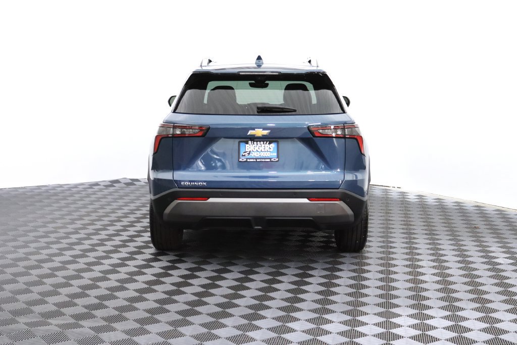 Used 2025 Chevrolet Equinox LT w/ Convenience Package II FWD image 7