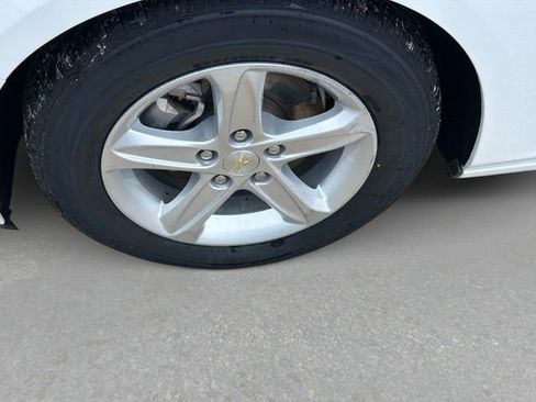 Used 2020 Chevrolet Malibu LS w/ Driver Confidence Package II FWD image 11
