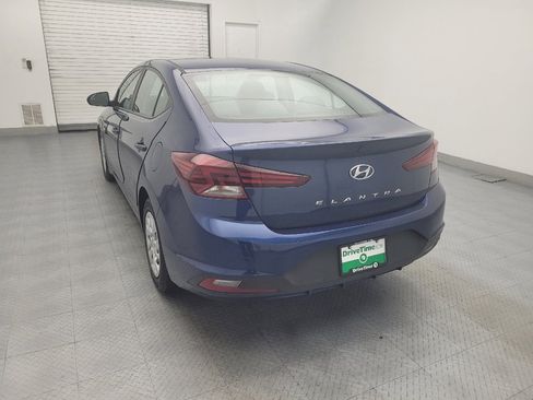 Used 2020 Hyundai Elantra SE image 6