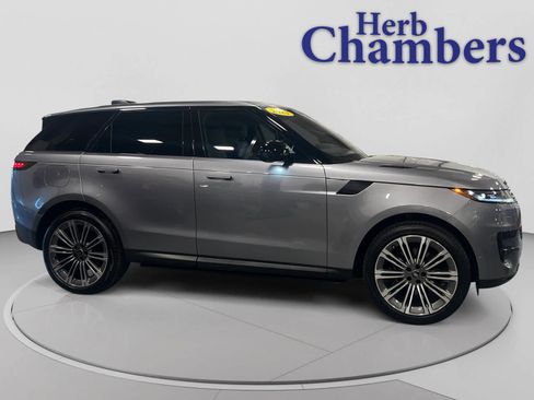 Used 2023 Land Rover Range Rover Sport SE AWD/4WD image 5
