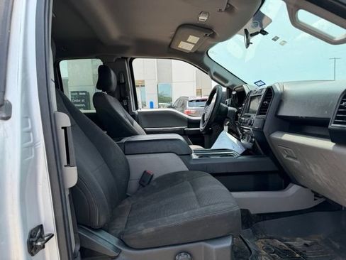 Used 2017 Ford F150 XL w/ Equipment Group 101A Mid RWD image 10