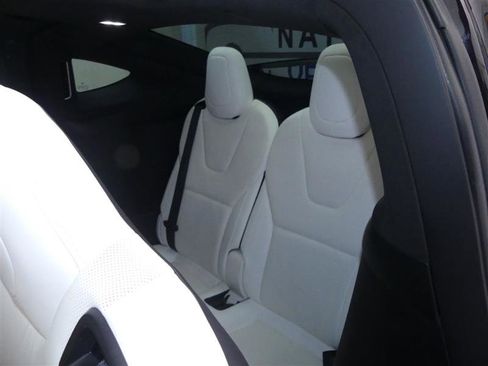 Used 2022 Tesla Model X AWD/4WD image 24