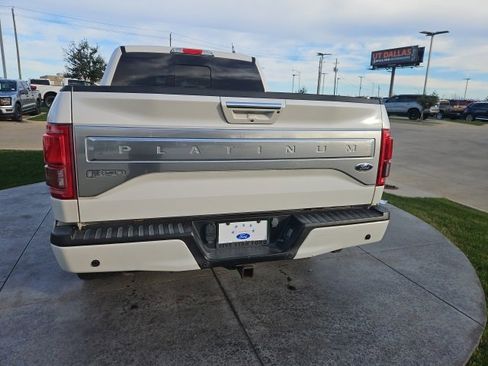 Used 2016 Ford F150 Platinum w/ Equipment Group 701A Luxury image 8
