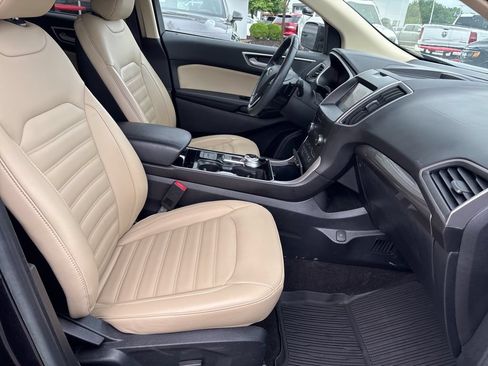 Used 2020 Ford Edge SEL w/ Convenience Package AWD/4WD image 52