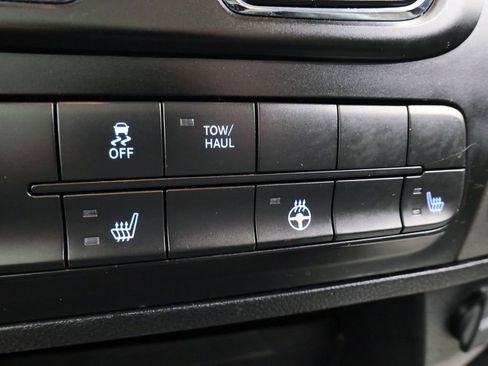 Used 2020 RAM 1500 Express w/ Wheel & Sound Group image 28