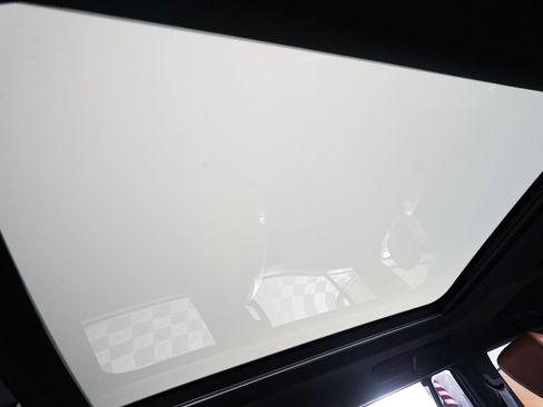 Used 2025 Lexus GX 550 w/ Accessory Package (Z1) image 31