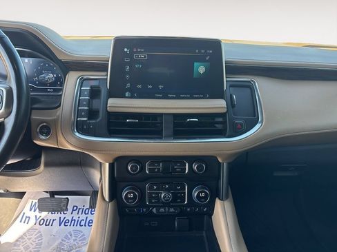 Used 2023 Chevrolet Suburban Premier AWD/4WD image 45