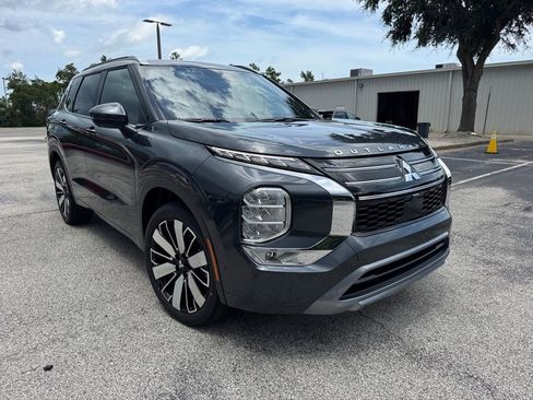 New 2025 Mitsubishi Outlander SEL image 10