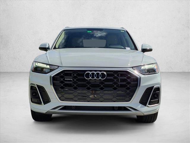 Used 2021 Audi Q5 e Premium Plus AWD/4WD image 2