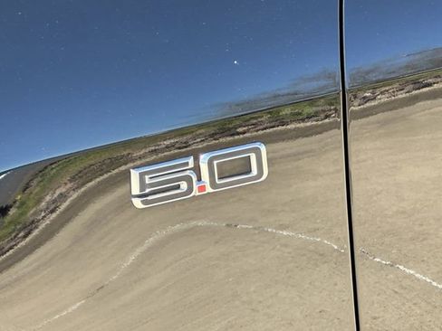 Used 2024 Ford Mustang GT Premium image 9