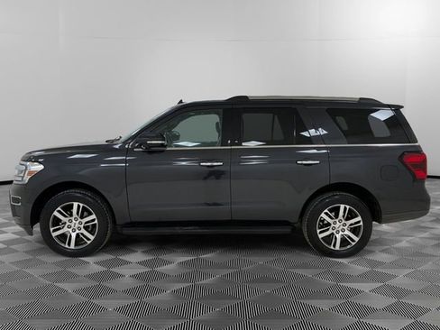 Used 2024 Ford Expedition Limited image 6
