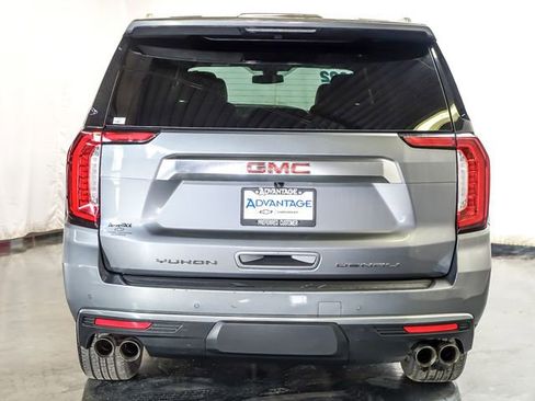 Certified 2022 GMC Yukon XL Denali AWD/4WD image 8