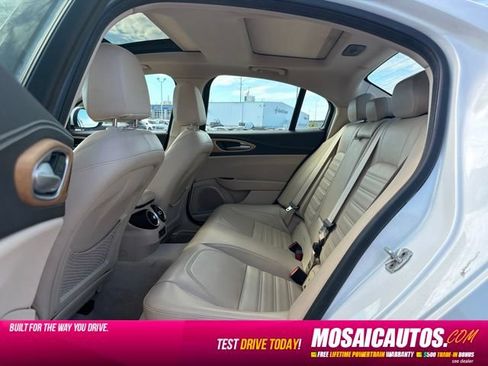 Used 2019 Alfa Romeo Giulia Ti w/ Quick Order Package 22X Lusso AWD/4WD image 6
