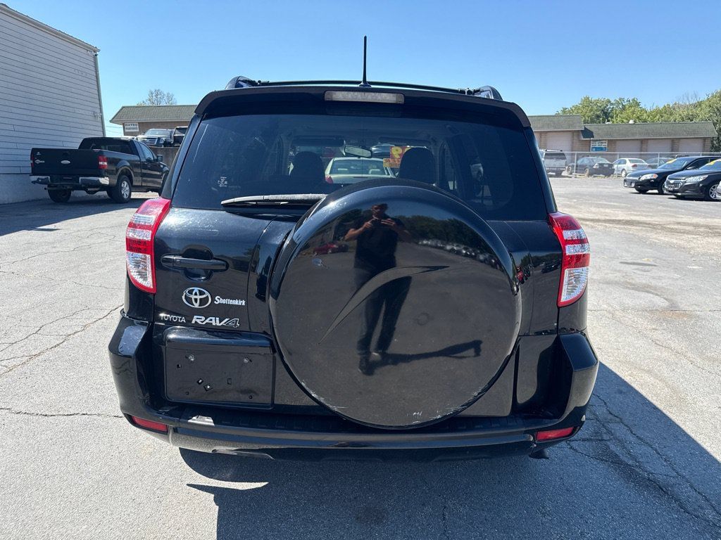 Used 2009 Toyota RAV4 Limited FWD image 7