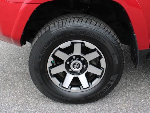 Used 2022 Toyota 4Runner TRD Off-Road Premium image 37