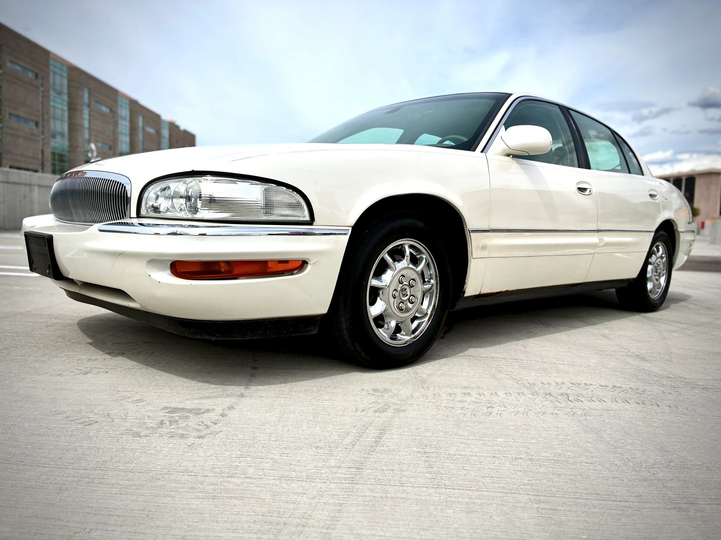 Used 2002 Buick Park Avenue w/ Prestige Pkg FWD image 5