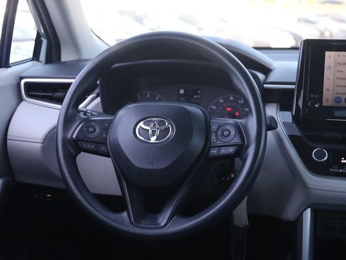 Used 2024 Toyota Corolla Cross L AWD/4WD image 11