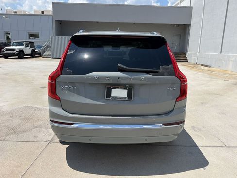 Used 2025 Volvo XC90 T8 Plus w/ Protection Package Premier AWD/4WD image 10