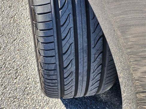 Used 2019 Lincoln MKZ Reserve image 10