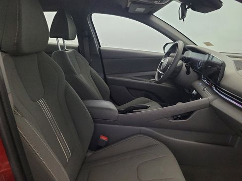 Used 2024 Hyundai Elantra SEL FWD image 21
