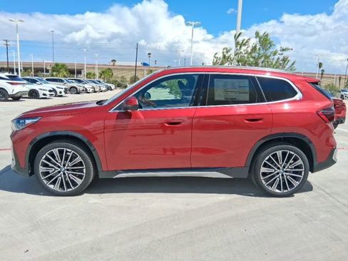New 2026 BMW X1 xDrive28i w/ Convenience Package AWD/4WD image 3