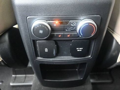 Used 2021 Ford Explorer Limited w/ Equipment Group 301A AWD/4WD image 21