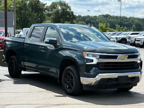 Used 2025 Chevrolet Silverado 1500 LT image 33