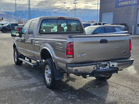 Used 2005 Ford F350 Lariat image 5