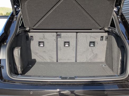 New 2026 Porsche Macan S image 27