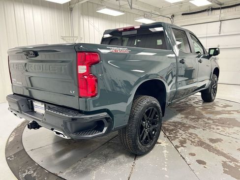 New 2026 Chevrolet Silverado 1500 LT Trail Boss w/ LT Trail Boss Premium Package AWD/4WD image 3