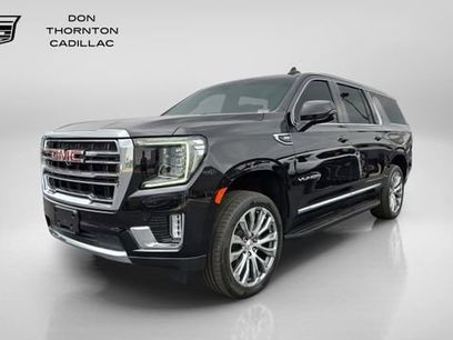 Used 2022 GMC Yukon XL SLT w/ SLT Premium Package