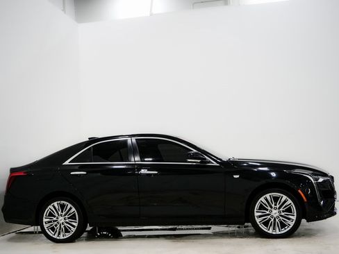 Used 2023 Cadillac CT4 Premium Luxury w/ Climate Package image 4