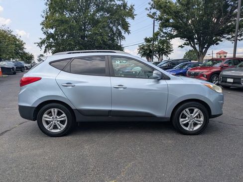 Used 2013 Hyundai Tucson GLS FWD image 3