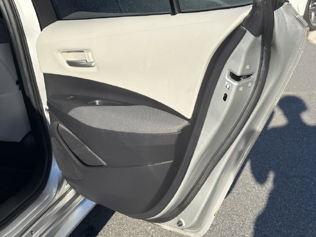 Used 2020 Toyota Corolla LE FWD image 18