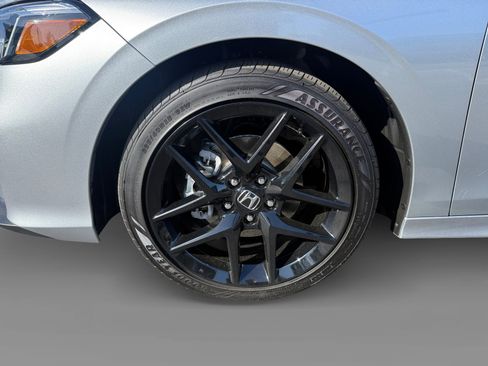 Used 2026 Honda Civic Sport image 9