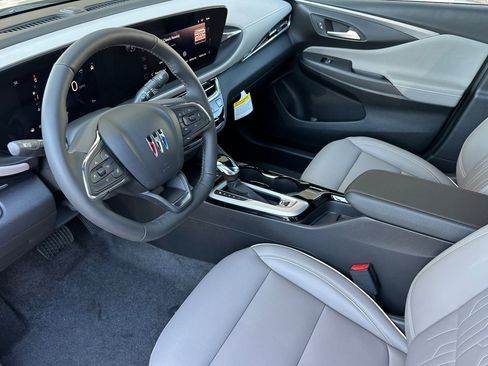 New 2026 Buick Envista Avenir image 8