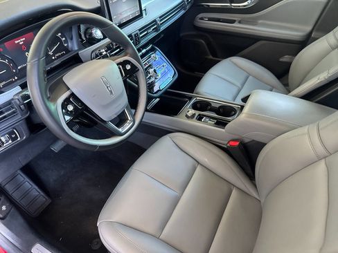 Used 2022 Lincoln Corsair FWD image 10