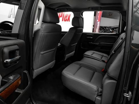 Used 2018 GMC Sierra 1500 SLT AWD/4WD image 48