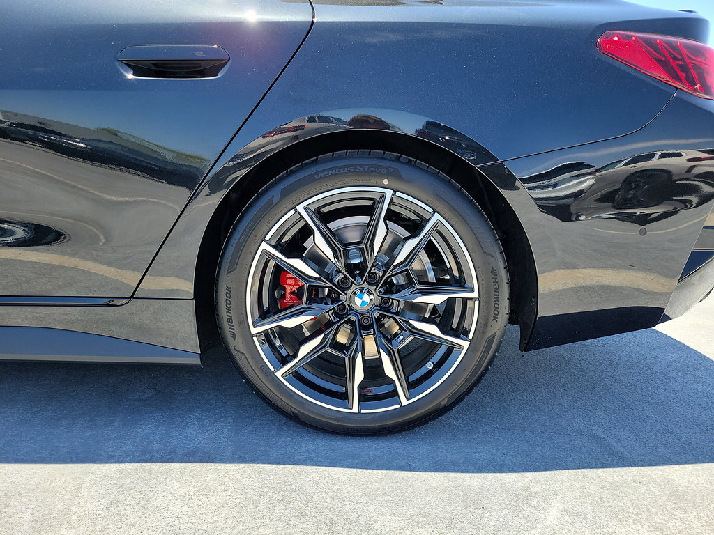 New 2026 BMW M440i w/ Premium Package RWD image 6