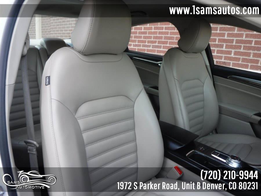 Used 2020 Ford Fusion SEL FWD image 12