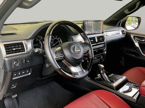 Used 2023 Lexus GX 460 Premium w/ Premium Package AWD/4WD image 15