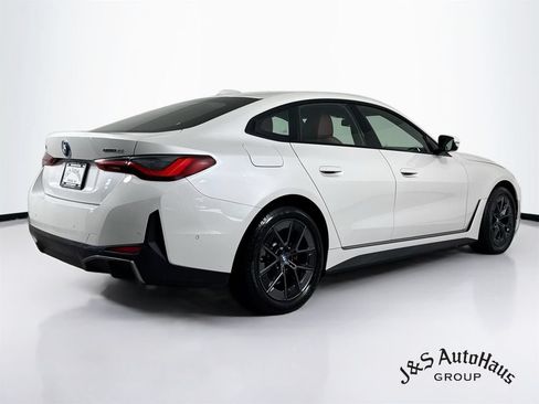 Used 2023 BMW i4 eDrive35 RWD image 7