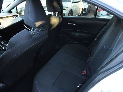 Used 2022 Toyota Corolla SE w/ Carpet Mat Package (TMS) FWD image 8