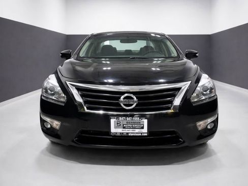 Used 2014 Nissan Altima 2.5 SV w/ Convenience Package image 6