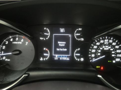 Used 2019 Toyota Sequoia TRD Sport w/ TRD Sport Premium Package AWD/4WD image 6