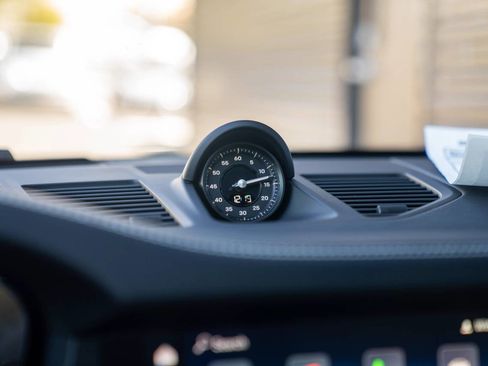 New 2026 Porsche 911 Carrera image 19